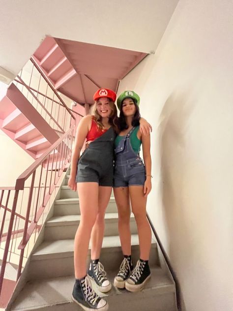 Trio Halloween Costume Ideas, Trio Halloween Costume, Halloween Costume Ideas, Costume Ideas, Halloween Costume, Mario, Halloween Costumes, Best Friends, Halloween