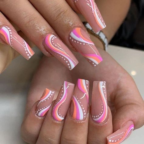 Swirl Nail Designs, Nails Dipped, Biab Nails, Swirl Nails, Nail Goals, Hippie Nails, Fancy Nails Designs, Accent Nail, Beige Nails