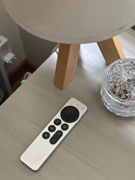 #appletv #apple #usa #recipe #aesthetic #minimalist #digital #tv #appletv #remotecontrol Apple Tv Aesthetic, Assistive Technology Devices, Tv Aesthetic, Technology Devices, Recipe Aesthetic, Lifestyle Goals, Assistive Technology, Aesthetic Minimalist, Digital Tv