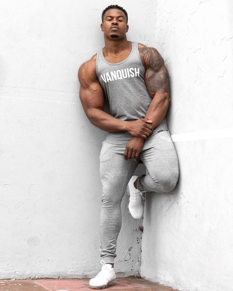 Simeon Panda® on Instagram: “Focused & ready for whatever 💪🏾 @vqfit ⁣ Visit: vqfit.com/simeon ⁣ Tap @vqfit link in bio to shop” Simeon Panda, Mens Leggings, Photo Poses, Link In Bio, Tap, On Instagram, Instagram