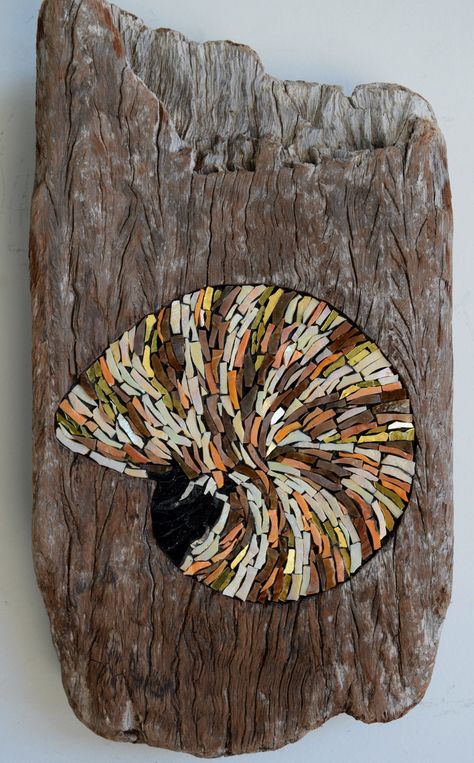 Rustic Sculpture, Stained Glass Mirror, Micro Mosaic Jewelry, Driftwood Projects, Driftwood Wall Art, Mosaic Art Projects, Mosaic Tile Art, Glass Mosaic Art, Wood Mosaic