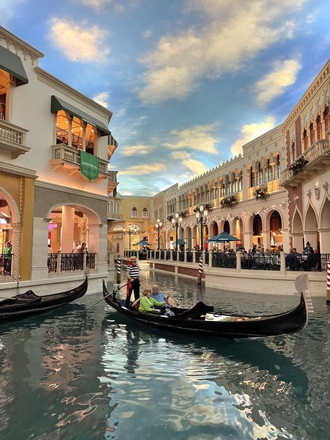 Gondola rides inside the Last Vegas Venetian Hotel. Travel ideas for Vegas. Las Vegas Venetian, Vegas Venetian, Last Vegas, Venetian Las Vegas, Venetian Hotel, Vegas Hotel, The Venetian, Vow Renewal, Travel Inspo