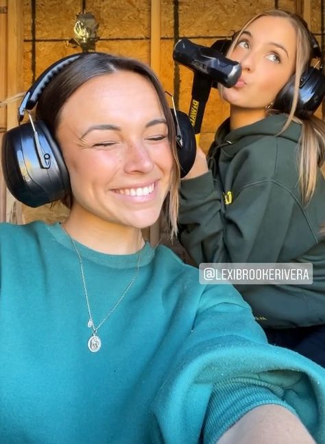 Lexi And Pierson Pics, Alexa Rivera, Lexi Rivera, Amp Squad, Abs And Cardio Workout, Cardio Workout, 15 Dresses, Cardio, Fan