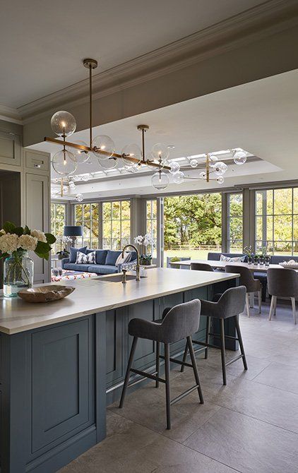 Orangery Extension Kitchen, Kitchen Extension Ideas, Small Open Plan Kitchens, Kitchen Orangery, Open Plan Living And Dining, Open Plan Kitchen Dining Living, Open Kitchen And Living Room, Kitchen Dining Living Room, Open Plan Kitchen Dining