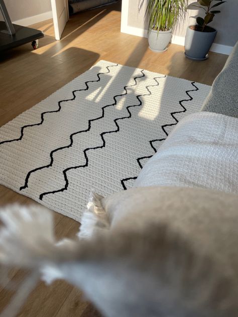 #rug #crochet #knitting #home #decor #carpet Scandinavian Crochet, Crochet Cami, Rug Crochet, Big Carpet, Knit Rug, Crochet Carpet, Area Rug For Living Room, Bedside Rug, Blanket Diy