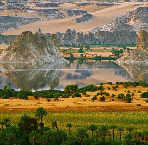 Ounianga Lakes, Serir Group, Sahara Desert, Chad Chad Africa, Bing Wallpaper, Lake Chad, Landlocked Country, Central African Republic, Central Africa, Nature Water, Creative Spaces, Central African