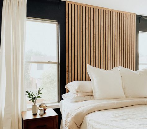 Upgrade Your Walls With This Trendy Multi-dimensional Look We're Seein – Homies Slat Wall Headboard, Diy Slat Wall, Vertical Slats Wall, Wall Headboard, Inviting Kitchen, Kitchen 2024, Kitchen Makeovers, Cabinet Paint, Wood Slat Wall