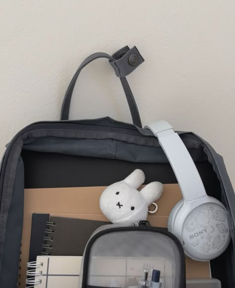 follow for follow Minimalist School Supplies Aesthetic, School Bagpack Aesthetic, Minimalist School Bag, Minimalist Things Aesthetic, Minimalistic School Supplies, Gray Backpack Aesthetic, School Lifestyle Aesthetic, Cute School Handbags, School Clothes Aesthetic