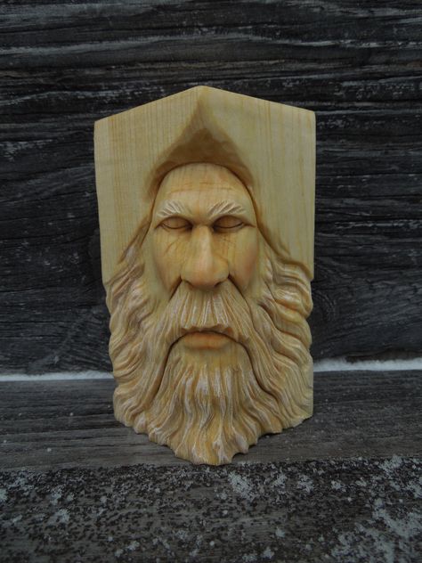 Wizard Carving, Pencil Carving, Wood Spoon Carving, Wood Carving Faces, Hand Carved Walking Sticks, Dremel Carving, Wood Carving For Beginners, Simple Wood Carving, Santa Carving