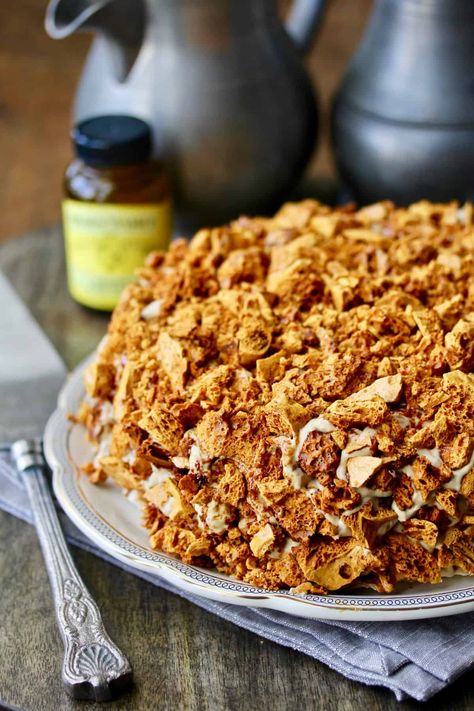 Coffee Crunch Cake, Coffee Crunch Cake Recipe, Honeycomb Candy, Square Cake Pans, Crunch Cake, Cake Platter, Whipped Cream Frosting, Breakfast Pastries, Chiffon Cake