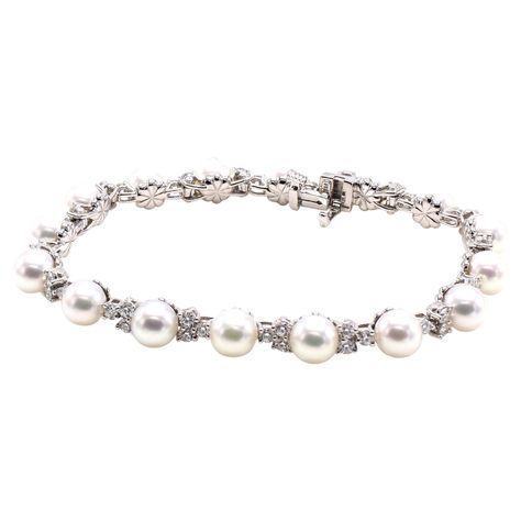 Tiffany And Co Pearl, Tiffany And Co Diamond, Tiffany Pearls, Tiffany Co Rings, Tiffany And Co Jewelry, Antique Bracelets, Tiffany Jewelry, Tiffany Co Jewelry, Tiffany And Co