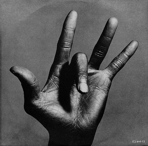 Music Graffiti / Miles Davis - Album Covers Irving Penn Portrait, Irving Penn, Rudolf Nureyev, Work In New York, Richard Avedon, Gelatin Silver Print, Miles Davis, Famous Photographers, Art Institute Of Chicago