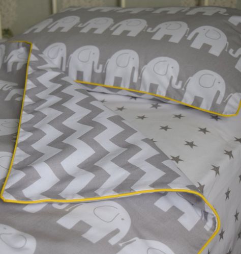 Baby Cot Bedding, Black Bed Linen, Bed Duvet, Gray Duvet Cover, Bed Linen Design, White Linen Bedding, Chevron Bedding, Cot Bed