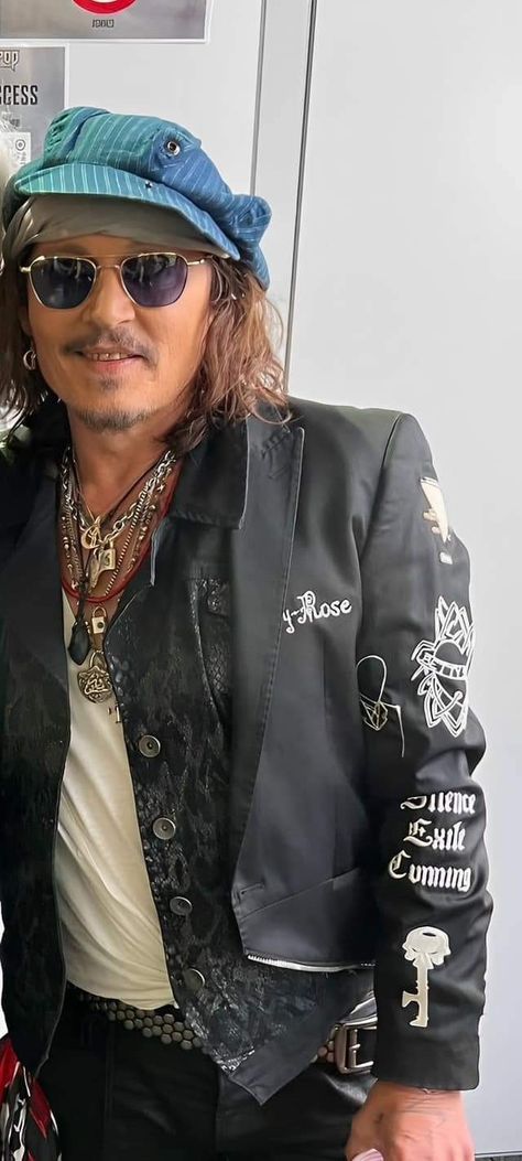 Johnny Depp Recent Photos, Johnny Depp Music, Johnny Depp Wife, Johnny Depp Images, John Depp, The Hollywood Vampires, جوني ديب, Johnny Depp Style, Johnny Depp Fans