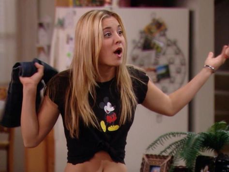 Kaley Cuoco Hair, 8 Simple Rules, Big Bang Theory Penny, Kayley Cuoco, Kaley Couco, Amy Farrah Fowler, The Bigbang Theory, Gu Family Books, 2000s Girl