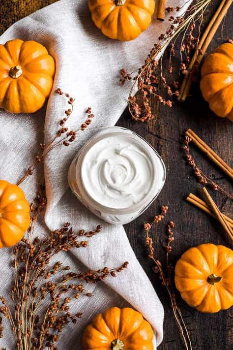 DIY Pumpkin Spice Whipped Body Butter | Get Inspired Everyday! Soaps Photography, Body Cream Photography, Pumpkin Spice Body Butter, Candle For Christmas, Homemade Body Lotion, Cardamom Essential Oil, Diy Pumpkin Spice, Nutmeg Essential Oil, Clean Skin Care