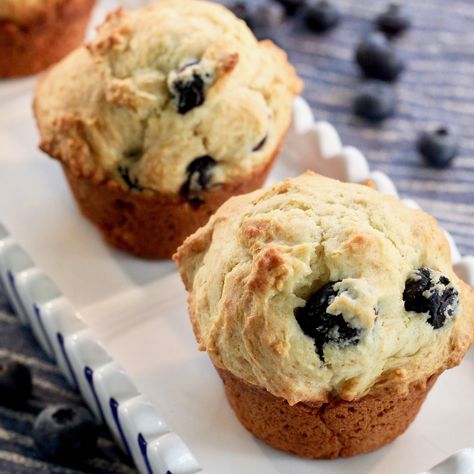 Blueberry Skyr Muffins are not your everyday blueberry muffins, they have a unique flavor from Icelandic-style yogurt.  #Cook2Follow #AllrecipesAllstars #SkyrYogurt #BlueberryMuffins #breakfast #snack #yogurt #blueberries #QuickAndEasy #HomemadeFood #BlueberryHeaven Yogurt Muffin Recipes, Chocolate Yogurt Muffins, Lemon Yogurt Muffins, Easy Oatmeal Muffins, Yogurt Muffin, Skyr Recipe, Yogurt Blueberries, Blueberry Yogurt Muffins, Icelandic Style