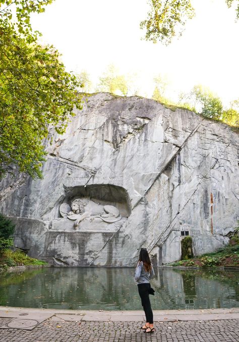 Lion Monument Switzerland, Lion Monument Lucerne, Lion Of Lucerne, European Fall, Lion Monument, Aventador Lamborghini, Summer Abroad, Iceland Vacation, Switzerland Vacation