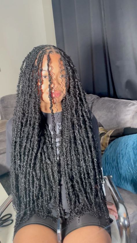 Distressed Locs Hairstyles, Island Locs, Locs With Curls, Distressed Locs, Big Box Braids Hairstyles, Goddess Braids Hairstyles, Natural Hairstyle, Faux Locs Hairstyles, Cute Braided Hairstyles