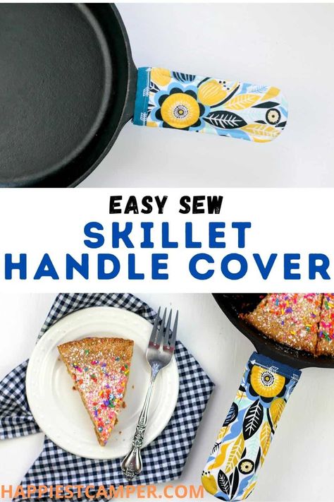 DIY Cast Iron Skillet Handle Cover With A Free Printable Pattern I love cooking with my cast iron skillet, but it is kind of a pain to pull out of the oven. That's why I came up with this DIY Cast Iron Skillet Handle Cover With A Free Printable Pattern! This handle cover is not only cute, but also functional. The included free pattern makes it easy to sew some of these for all your cast iron pots and pans. Save your hands from the heat and make some of these to give as gifts. Easy sewing projec Cast Iron Handle Cover Diy, Cast Iron Pan Handle Cover, Kitchen Crafts To Sell, Cast Iron Handle Cover Pattern Pot Holders, Cast Iron Pot Holder Diy, Skillet Handle Pot Holder Pattern, Pot Handle Holders Diy, Cast Iron Skillet Handle Potholder, Skillet Handle Cover Pattern Free