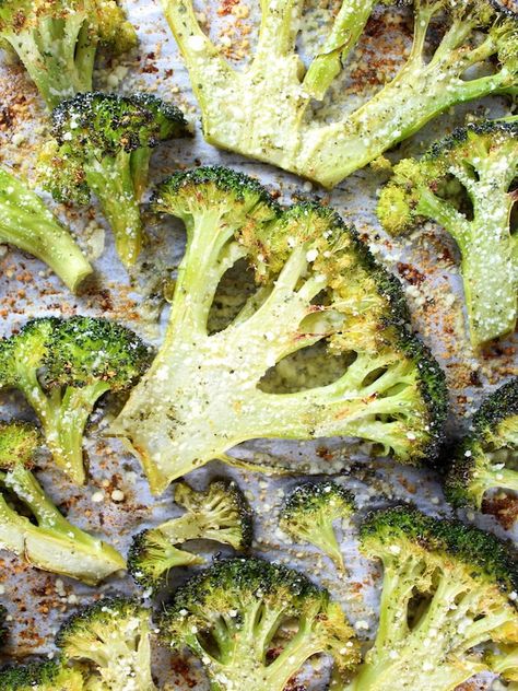 Veg Casserole, Ranch Broccoli, Broccoli Roasted, Roasted Broccoli Recipe, Broccoli Recipe, Roasted Broccoli, Veggie Side Dishes, Ranch Seasoning, Broccoli Recipes