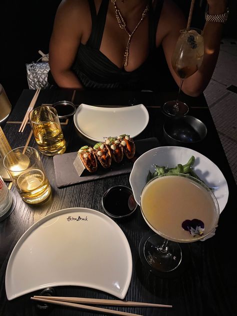 Fine Dining Aesthetic, Dining Aesthetic, Black Femininity Aesthetic, Femininity Aesthetic, Beautiful Photoshoot Ideas, Pretty Drinks, Luxury Aesthetic, Future Lifestyle, Aesthetic Black