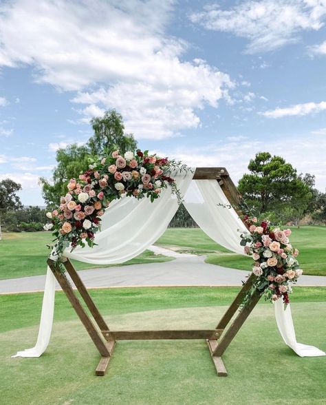 Hexagon Wedding Arch Burgundy Flowers, Hexagon Bridal Arch, Arch Decoration Wedding Hexagon, Arch Flowers Hexagon, Hexagon Wedding Arch With Neon Sign, Wedding Arches Hexagon, Ceremony Hexagon Arch, Octagon Altar Wedding, Hexagon Background Wedding