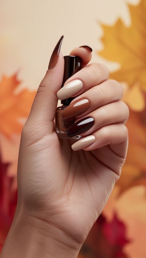 🎉 Get inspired by Thanksgiving Nail Designs: Chic and Festive Inspirations. Perfect for the holiday season, these designs combine elegance with festive flair. Explore beautiful patterns and autumnal colors for a standout look. #ThanksgivingFashion #NailArtInspiration #ChicNailArt #FestiveLooks #HolidayNailDesigns Fall Nails Gradient, Ombré Brown Nails, Nail Designs Chic, Thanksgiving Nail Designs, Thanksgiving Nail, Chic Nail Art, Thanksgiving Fashion, Holiday Nail Designs, Spring Nail Designs