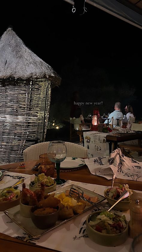 new year dinner @ serengeti nayional part, tanzania #food New Year Dinner, Tanzania Food, Serengeti Tanzania, Tanzania Travel, New Years Dinner, Spring Trip, Travel Food, Ethiopia, Tanzania