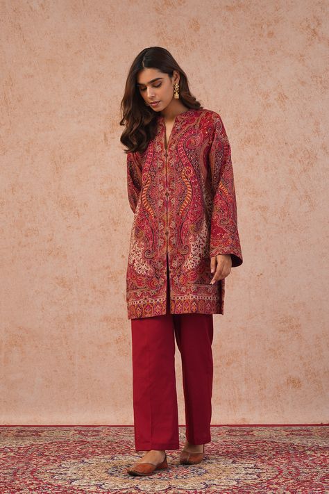 This Woollen Suit Set is laden with eloquent weaves in beautiful hues. This set makes for a versatile must-have. It will provide you with much-needed comfort and warmth this winter season. Order yours now! *Dry Clean only SPECIFICATIONS: Color Red Fabric Wool Blend Product Code Sifat12 Suit Coord Set, Winter Traditional Outfits Women, Woollen Kurta Designs Women, Kurta Coord Sets For Women, Winter Outfits For Wedding, Coord Sets For Women Winter, Traditional Winter Outfits, Winter Kurta Design, Beautiful Suit Design