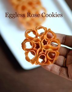 Rose Cookies Recipe, Diwali Preparations, Murukku Recipe, Rosette Cookies, Diwali Snacks, Rose Cookies, Eggless Recipes, Eggless Baking, Diwali Food