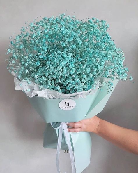 Floral Therapy, Blue Flower Arrangements, Spring Wedding Bouquets, Luxury Flower Bouquets, Prettiest Bouquet, Background Designs, Boquette Flowers, Flower Gift Ideas, Prom Flowers