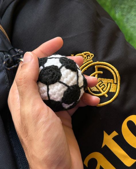 Hand crafted with love, perfect for game day – your very own crochet football keychain! ⚽️ DM TO ORDER ⭐️ . . . . . #crochet #crochetkeychain #football #crochetfootballkeychain #crochetkeychains #crochetbagcharm #crochetgifts #amigurumi #crochetamigurumi #crochetcharm #footballkeychain #crochetball #realmadrid #aporla15 #halamadrid #halamadridynadamas #london2024 #UCL #uclfinal #uclfinals Football Player Boyfriend, Football Crochet, Football Keychain, Crochet Football, Crochet Ball, Crochet Business, Business Products, Crochet Keychain, Crochet Chart