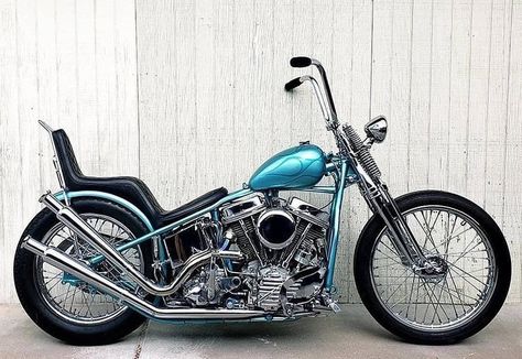 Harley Davidson Chopper Old School, Panhead Chopper, Custom Triumph, Triumph Chopper, Harley Chopper, Harley Davidson Engines, Custom Moped, Sportster Chopper, Harley Davidson Pictures