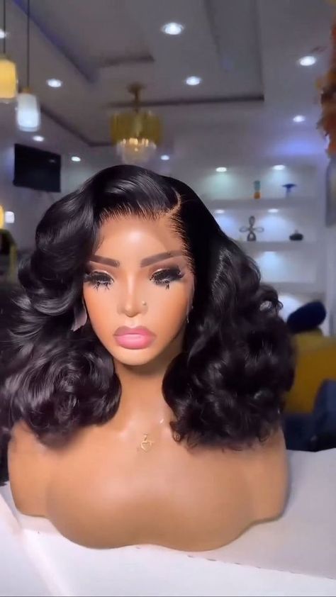 Variety: With a wig, you can enjoy the versatility of having different hair for different days. Short Lace Front, Loose Wave Hair, Short Lace Front Wigs, Frontal Wig Hairstyles, Loose Waves Hair, Quick Weave Hairstyles, Short Human Hair Wigs, Hair Bob, Hot Hair Styles