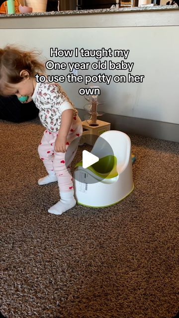 Natalia Berestovskaia on Instagram: "This is how I taught my one-year-old baby to use the potty on her own. Babies are quick learners, so the earlier you start potty training your child, the easier it will be for you #pottytraininngtips #pottytraining #pottytraininghowto Potty training. Potty training tips" How To Start Potty Training, Potty Training Time Schedule, Potty Training Area In Bathroom, Potty Training Must Haves, Potty Training Girls Under 2, Oh Crap Potty Training Cheat Sheet, How To Potty Train A Toddler Boy, Potty Training Girls 2 Year, Potty Training Station