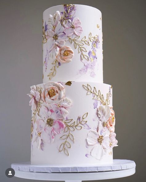 Butter Icing Wedding Cake, Palette Knife Cake Decorating, Palette Knife Cake, Floral Cake Design, Elegant Birthday Cakes, Floral Wedding Cake, Creative Cake Decorating, Fall Wedding Cakes