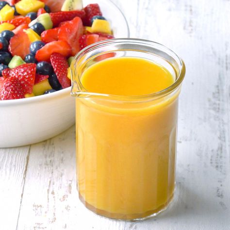 Fruit Salad Dressing Fruit Salad Dressing Recipe, Fruit Cocktail Salad, Fruit Salad Dressing, Salad For Breakfast, Citrus Fruit Salad, Fruit Dressing, Fruit Desert, Colorful Salad, Avocado Salad Dressing