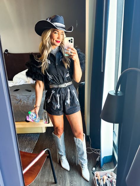 Country concert outfit. Concert. Nashville. Western. Rhinestone cowgirl. Country Concert Outfit, Country Concerts, Sleeved Romper, Concert Outfit, Nashville, Ootd, Rompers, Concert, Black