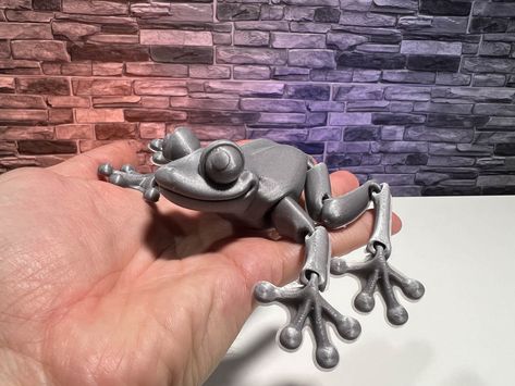 Articulated Frog STL for Download - 3DPTK.com Print Ideas, File Free, 3d Printer, 3d Print, Spice Things Up, 3d Printing, Printer, Great Gifts