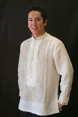 barong tagalog Barong Filipino, Filipino Debut, Philippine Fashion, Filipino Pride, Filipino Wedding, Barong Tagalog, Debut Ideas, Filipiniana Dress, Chinese Collar