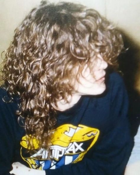 Thrash Metal Hair, Rock Shag Haircut, Curly Rockstar Hair, Metalhead Haircut, Metal Hairstyles, Rockstar Hair, Metalhead Guy, Jason Newsted, Cliff Burton