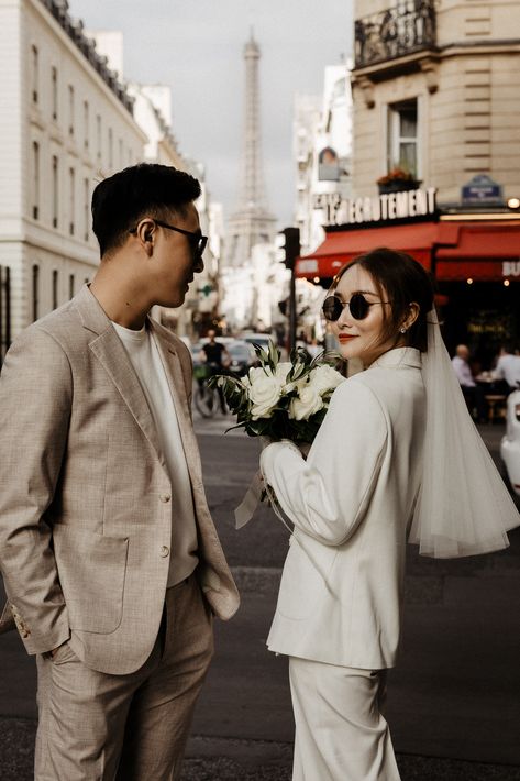 Self Wedding Photoshoot, Korean Style Prenup Shoot, Prenup Photoshoot Ideas Suit, Bride In A Suit, Korean Inspired Wedding Photoshoot, Cool Pre Wedding Shoot, Cool Prenup Photoshoot Ideas, Pre Up Wedding Ideas, Cute Wedding Photoshoot