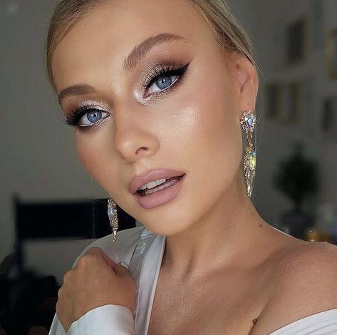 Glam Bride Makeup Blue Eyes, Gala Make Up, Makeup Looks Blue, Makeup Looks Blue Eyes, Makeup Blue Eyes, Bridal Makeup For Blue Eyes, Glam Bride Makeup, Wedding Makeup For Blue Eyes, Wedding Makeup Blue