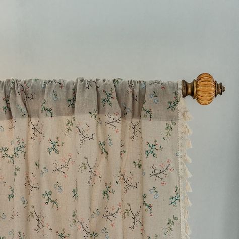 Seasonwood Floral Curtains for Living Room Rod Pocket Farmhouse Linen Curtains Beige Light Filtering 52" x 84" - Walmart.com Ivory Curtains, Farmhouse Style Bedrooms, Countryside Style, Dining Room Windows, Bohemian Curtains, Bohemian Living Rooms, Farmhouse Curtains, Casa Vintage, Floral Curtains