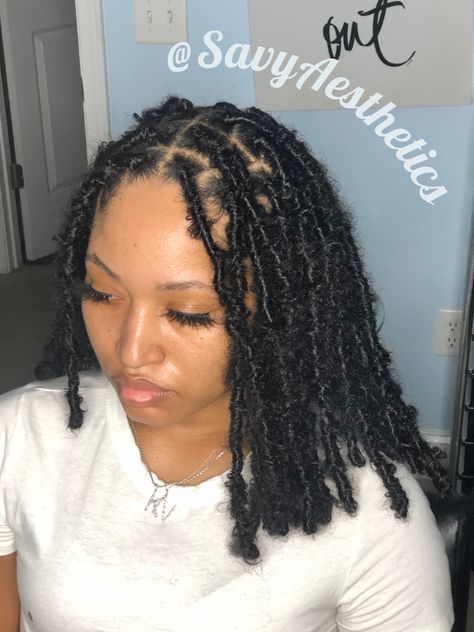 Soft Locs Shoulder Length, Shoulder Length Soft Locs, Soft Locs Short, Freedom Locs, Short Soft Locs, Soft Locs Hairstyles, Faux Loc, Soft Locs, Butterfly Locs