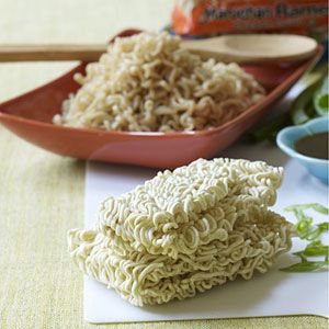 Use Your Noodles Throw away the seasoning package (too much sodium) and create your own dish using Epicure Selection spices & dips mixes Noodle Ideas, Noodles Ideas, Ramen Salad, Easy Ramen, Epicure Recipes, Main Food, 5 Spice, Chicken Ramen, The Noodle