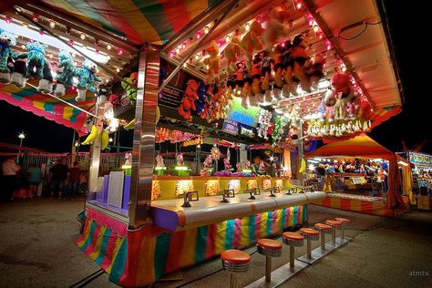 Carnival games Game Booth, Circus Aesthetic, Fair Rides, Zombie Attack, Skill Games, Carnival Rides, Education Architecture, Carnival Games, Celebrity Travel