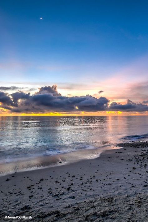 Experience the glittering palette of Havelock Island at Tilar Siro Andamans. Watch the sun cast its magic over powdery white sands, glorious seas and mangroves. Let the surreal beauty brighten your world. To book your stay, click the link in our bio! #MeAndCGHEarth #CGHEarth #TilarSiroAndamans #HavelockIsland #Resort #TropicalIsland #AndamanAndNicobar #Havelock #Holiday #Island #Beach #beachfront #beachfronthotel #NewExperiences #AndamanIslands #goldenhour #sunrise #sunset #mothernature Havelock Island, Andaman Islands, Beachfront Hotels, Island Beach, Tropical Islands, Island Life, Awe Inspiring, Sunrise Sunset, Picture Perfect