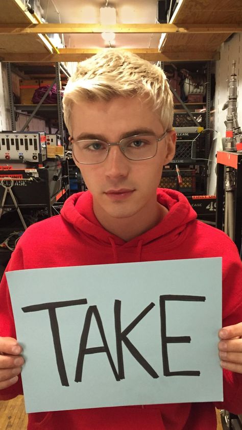 Take Miles Robbins Long Hair, 13rw Cast, Eli Moskowitz Hawk Season 5, Miles Heizer, 13 Reasons Why Aesthetic, Alex Standall, Zach Dempsey, 13 Reasons Why Netflix, 13 Reasons Why Reasons